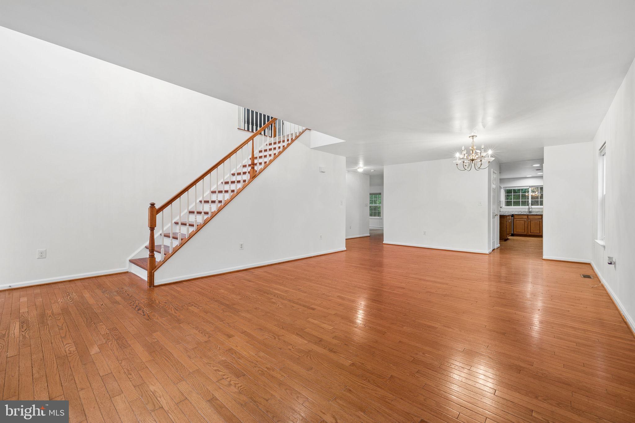 1262 WINFIELD COURT