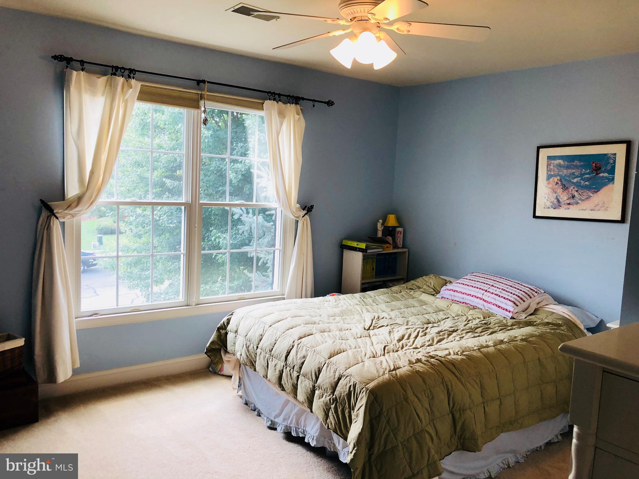 DOMINION VALLEY COUNTRY CLUB - Residential Lease