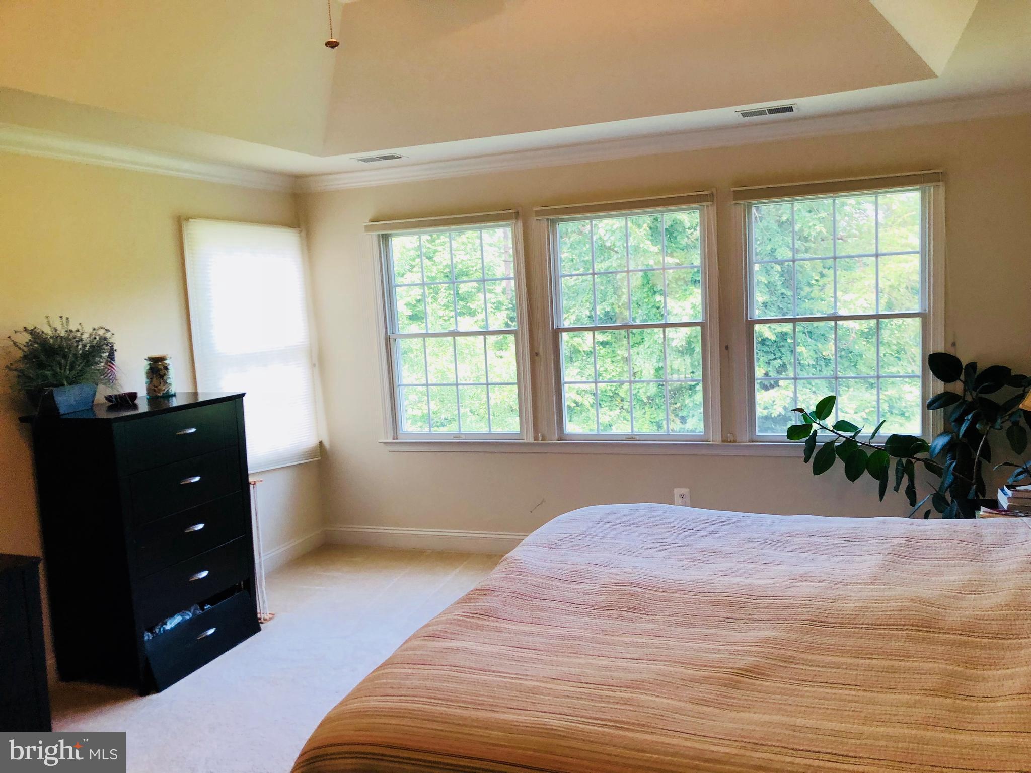 DOMINION VALLEY COUNTRY CLUB - Residential Lease