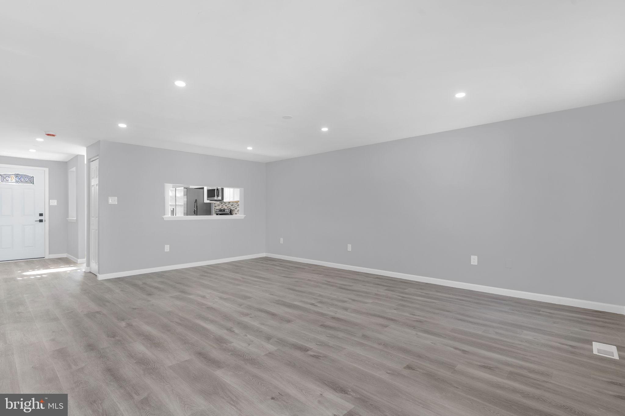 FORESTVILLE PARK - Residential