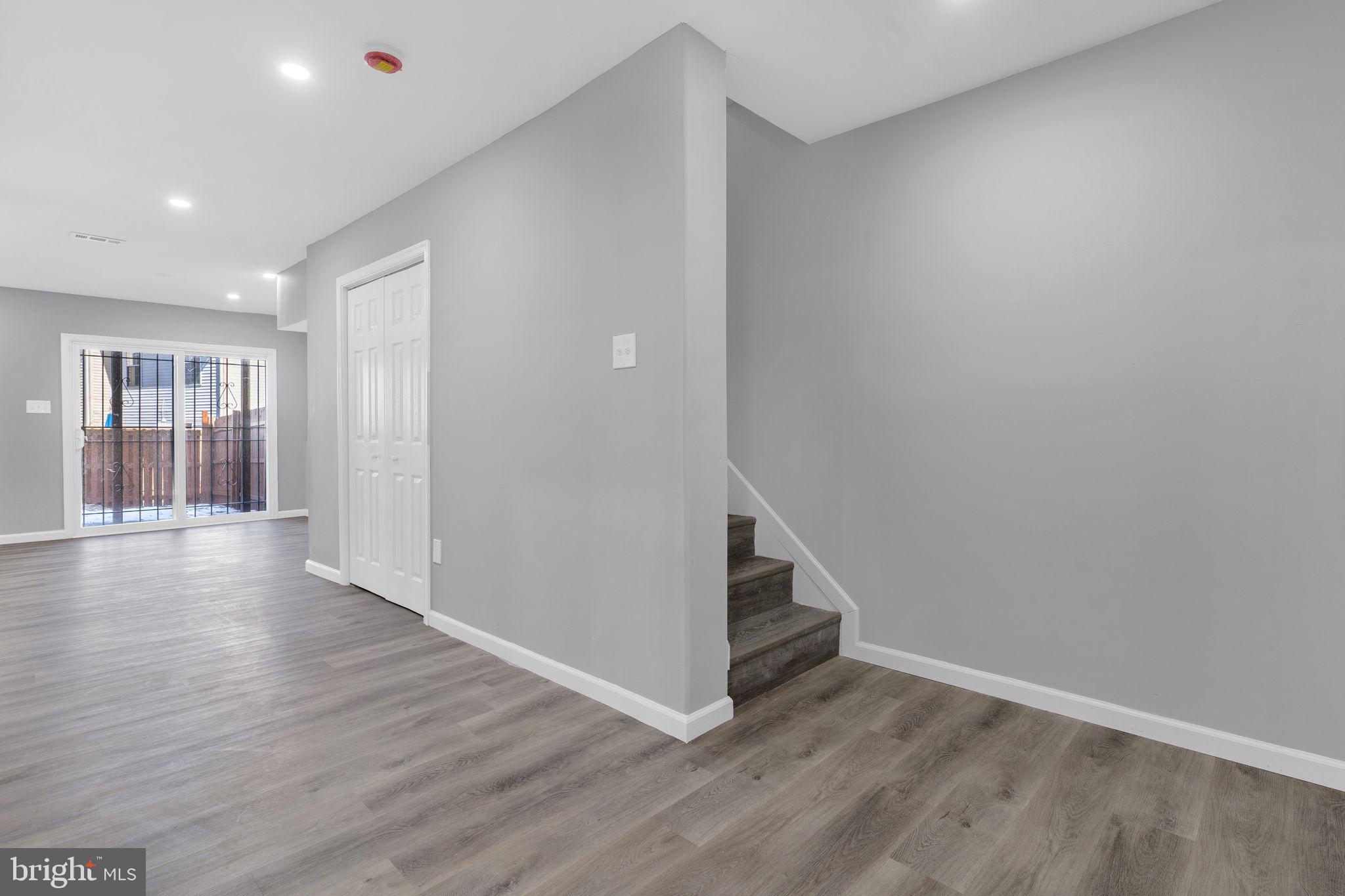 FORESTVILLE PARK - Residential