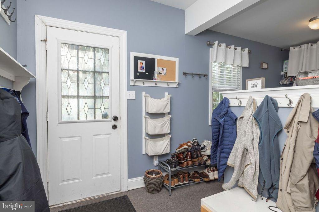 CORNER KETCH ESTS - Residential