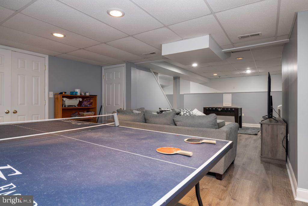 CORNER KETCH ESTS - Residential