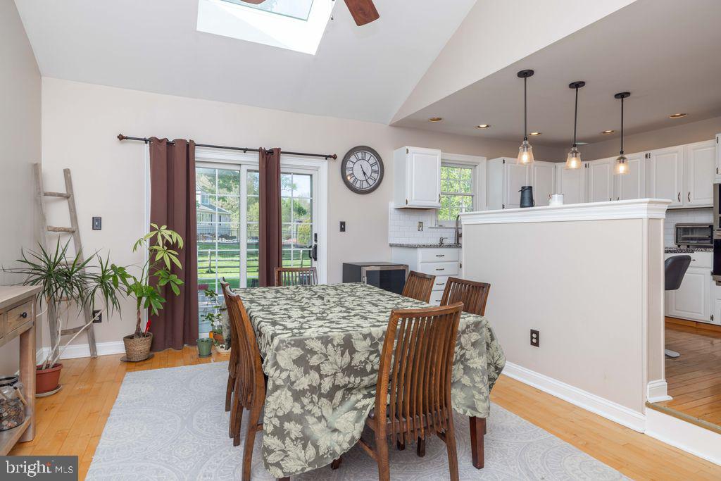 CORNER KETCH ESTS - Residential