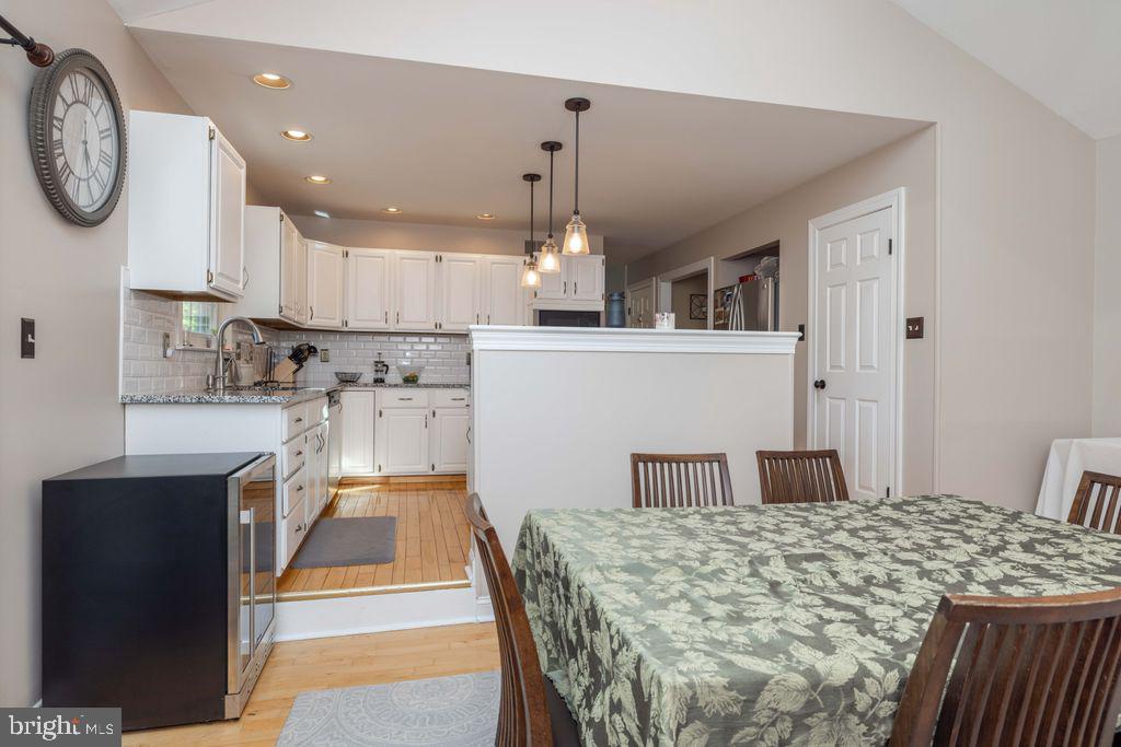 CORNER KETCH ESTS - Residential