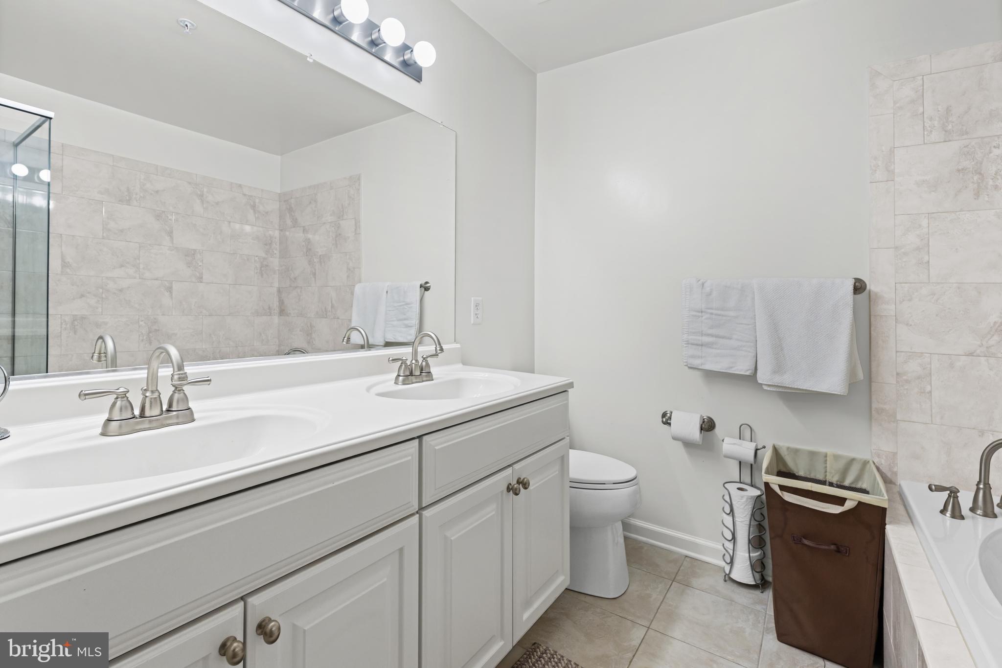 WYNDHAM AT TOWN CENTER - Residential