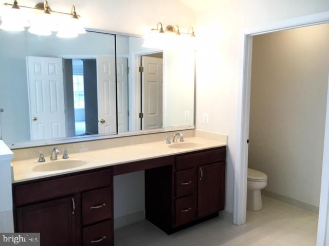 SOUTH RIDING - Residential