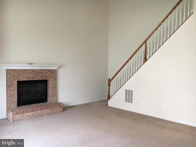 SOUTH RIDING - Residential