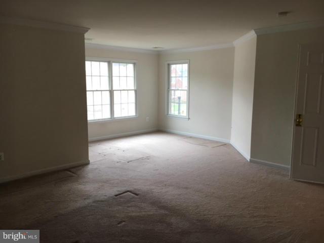 SOUTH RIDING - Residential