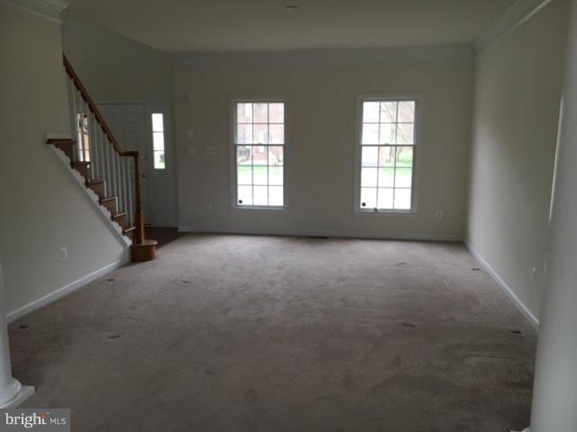 SOUTH RIDING - Residential