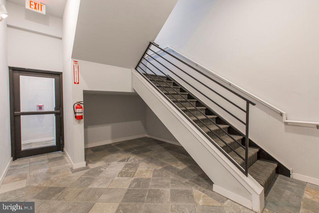 MANAYUNK - Residential Lease