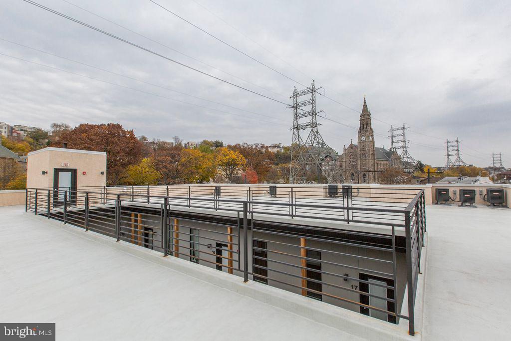 MANAYUNK - Residential Lease