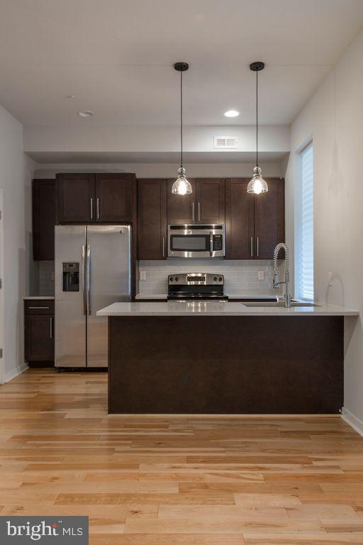 MANAYUNK - Residential Lease