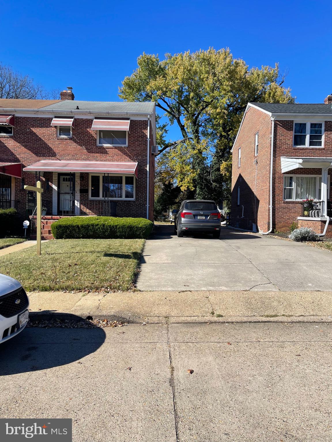 HOWARD PARK - Residential