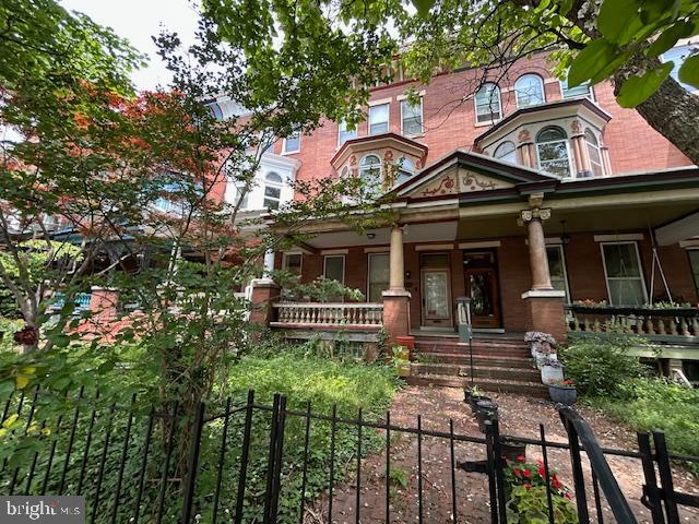 CHARLES VILLAGE - Residential