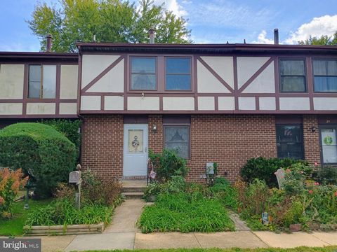 27 BOURBON COURT BALTIMORE MD 21234