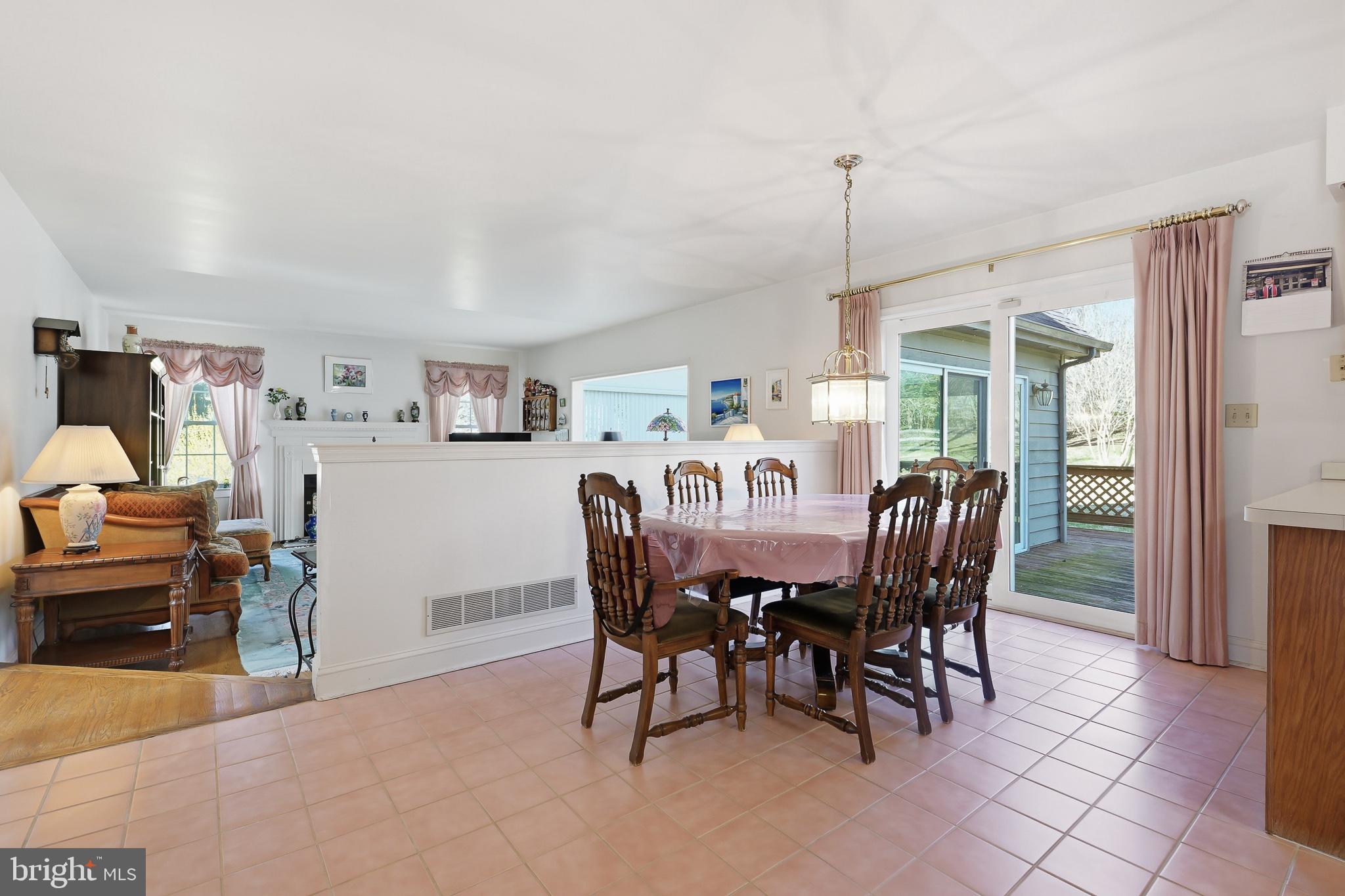 QUAKER LEA EAST - Residential