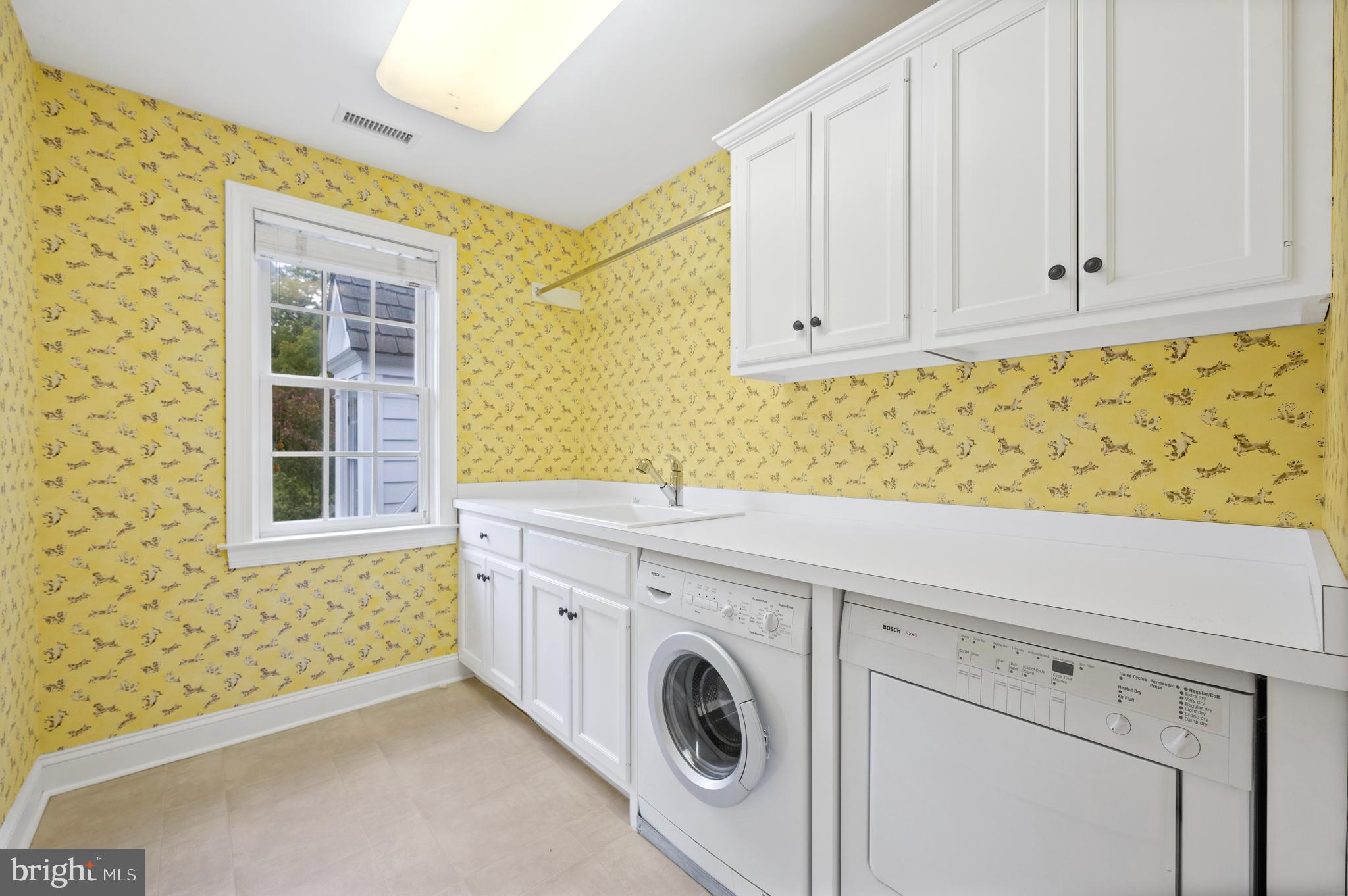 APPLEBROOK - Residential