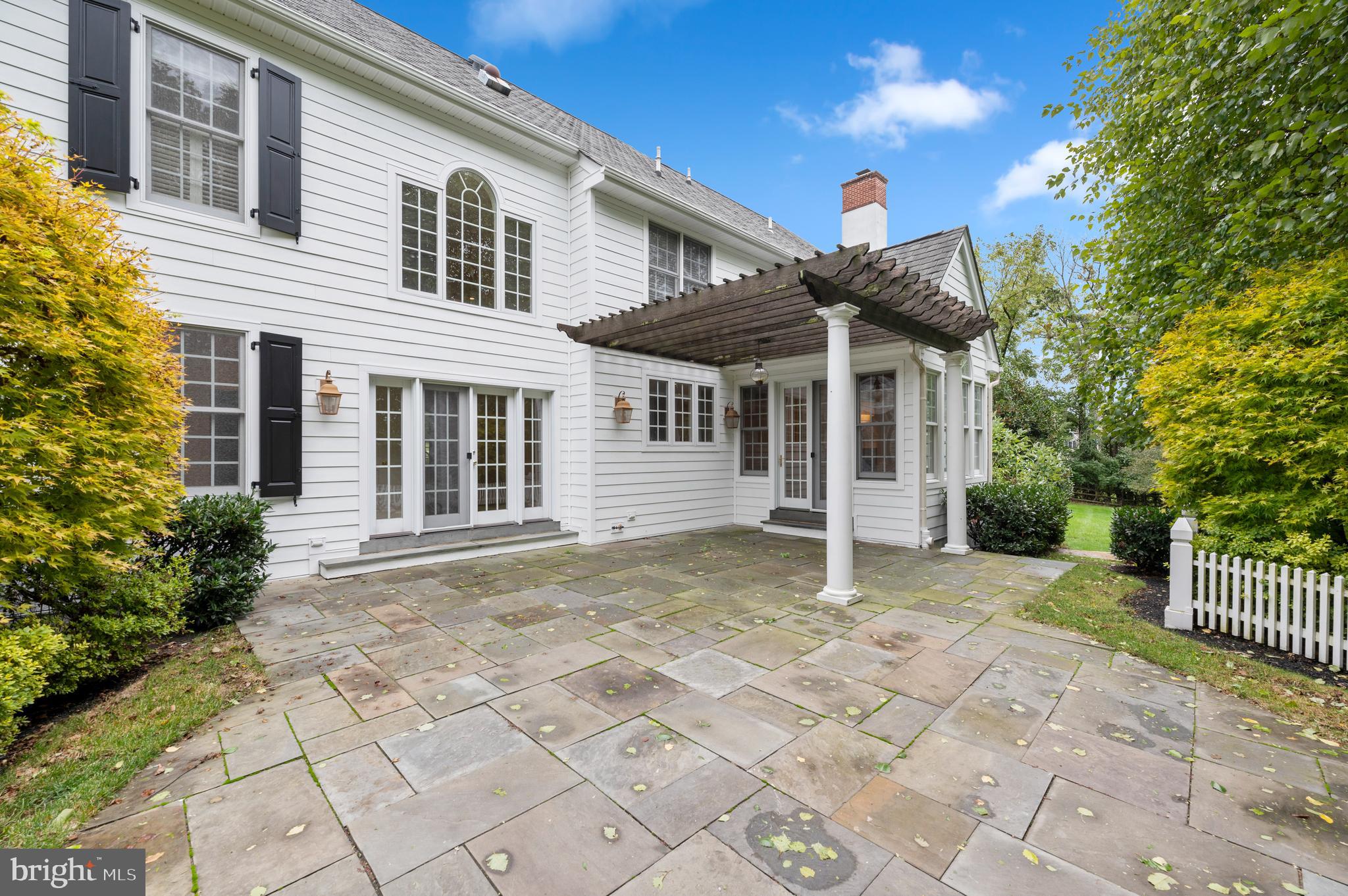 APPLEBROOK - Residential