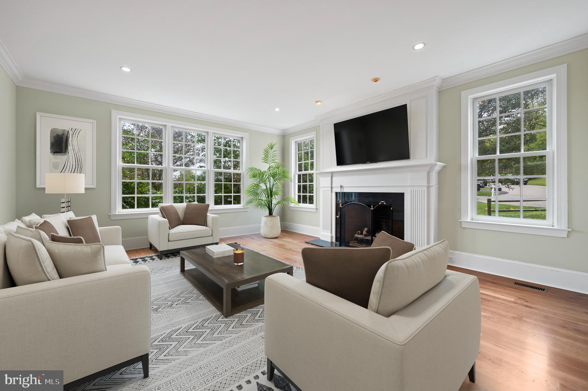 APPLEBROOK - Residential