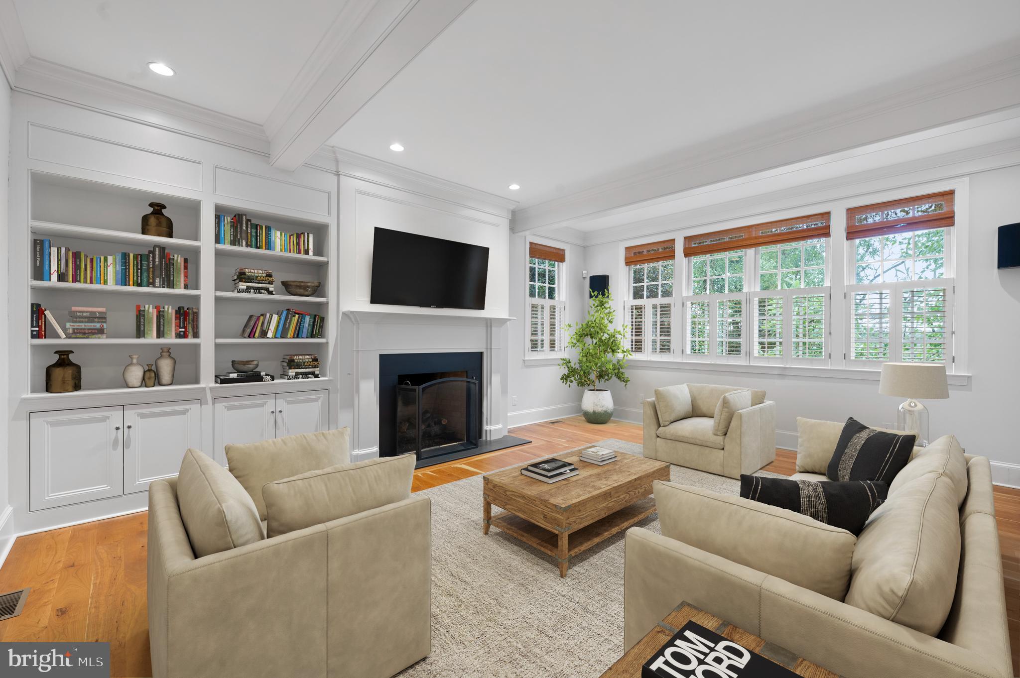 APPLEBROOK - Residential