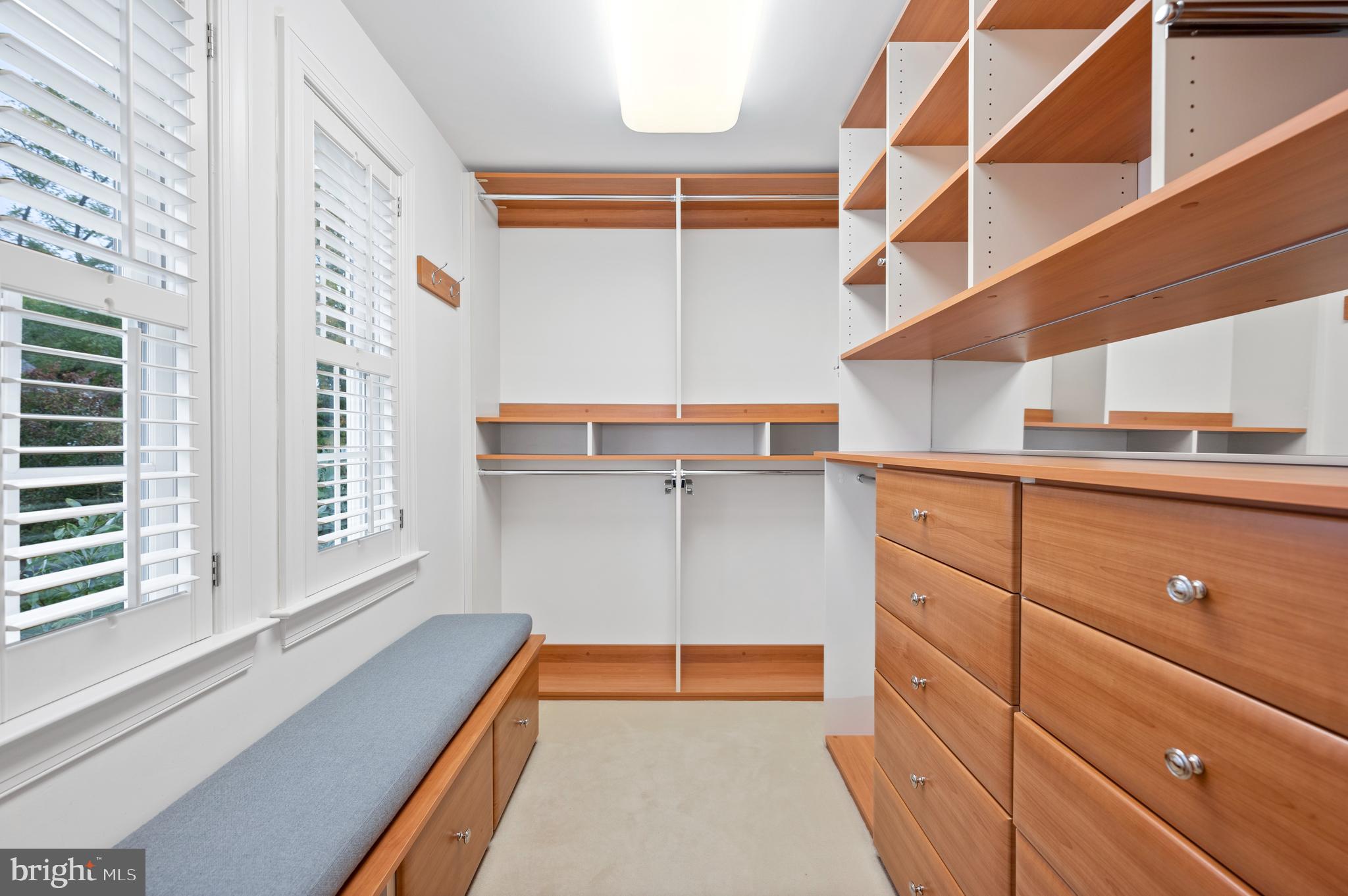 APPLEBROOK - Residential