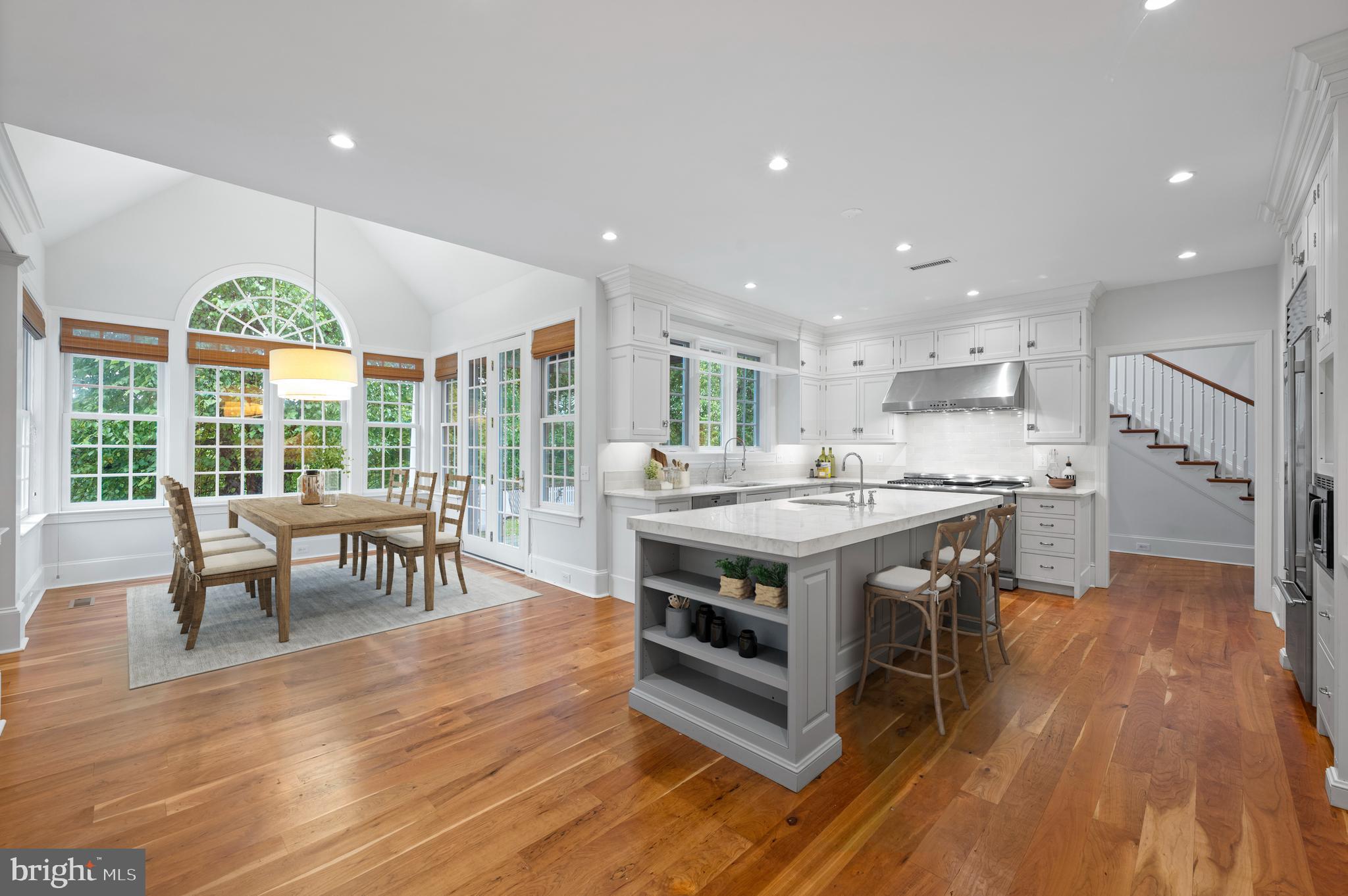 APPLEBROOK - Residential