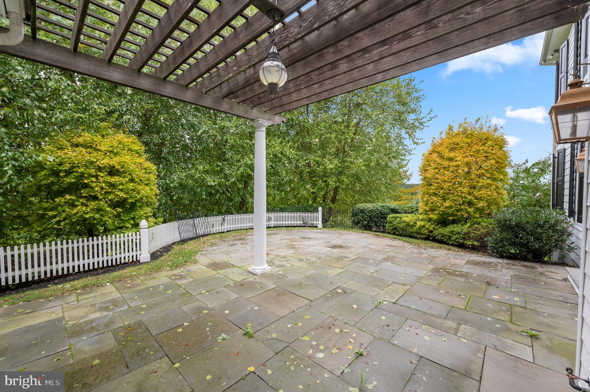 APPLEBROOK - Residential