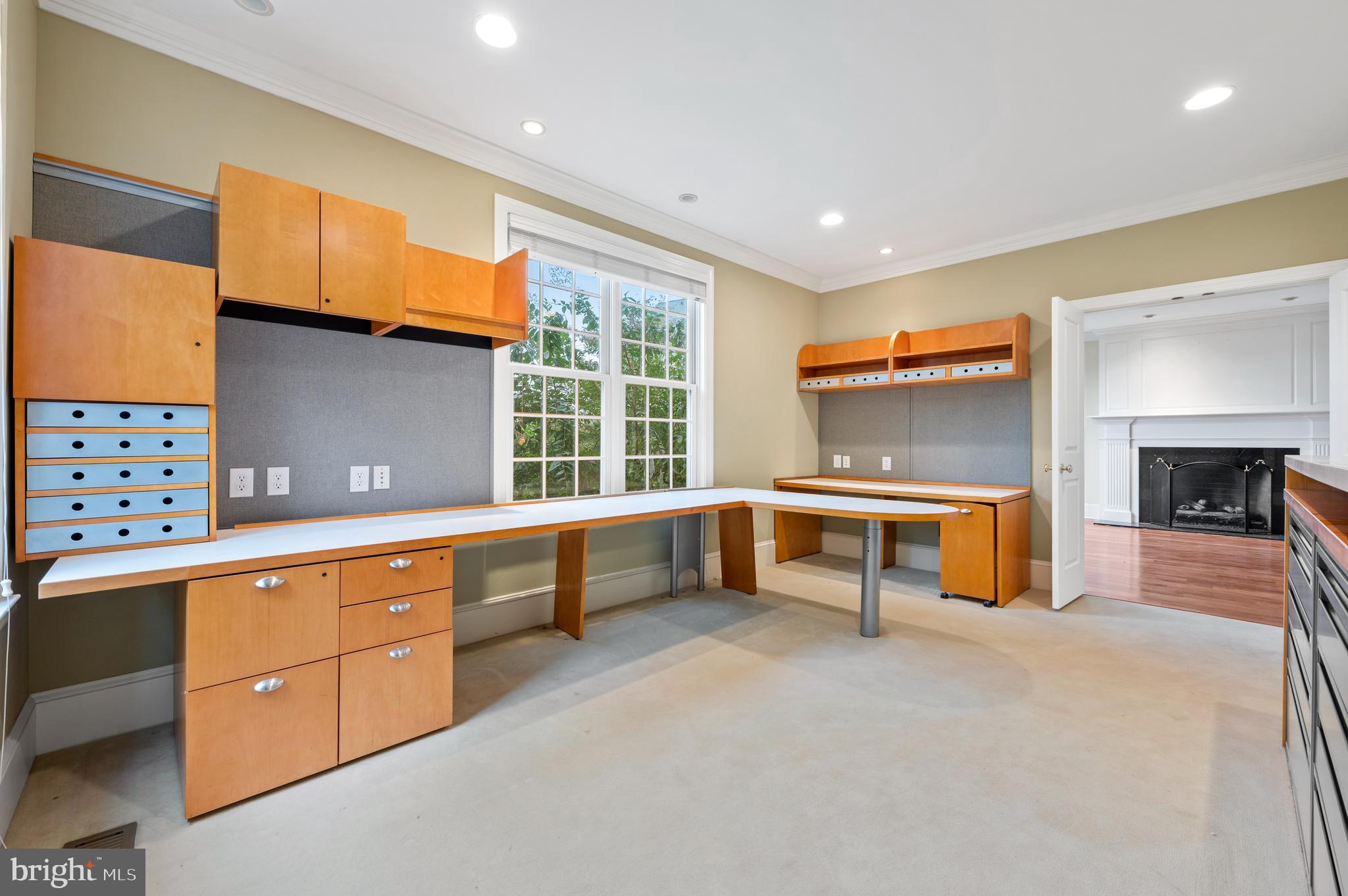 APPLEBROOK - Residential