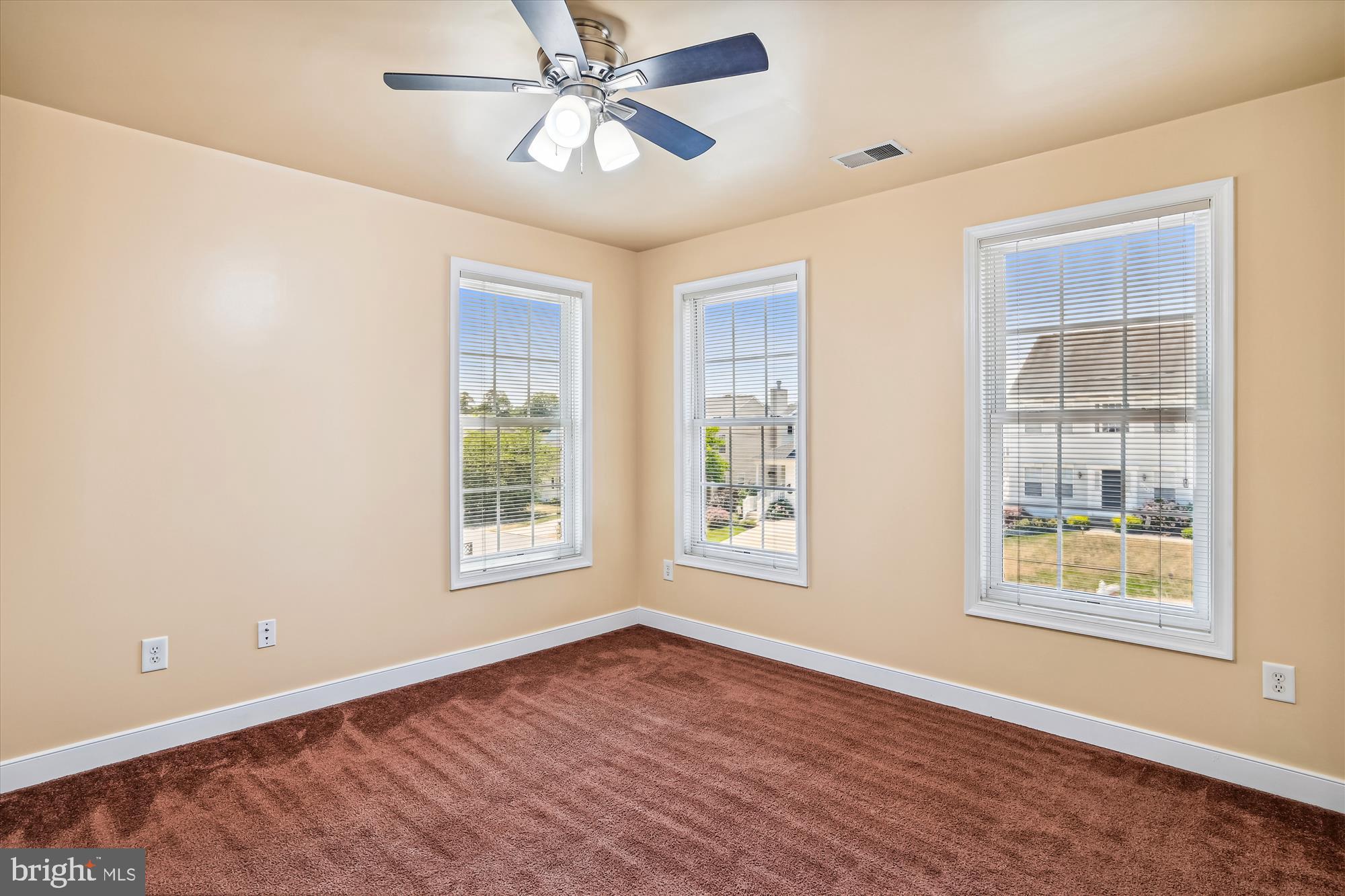 SABRINA PARK - Residential