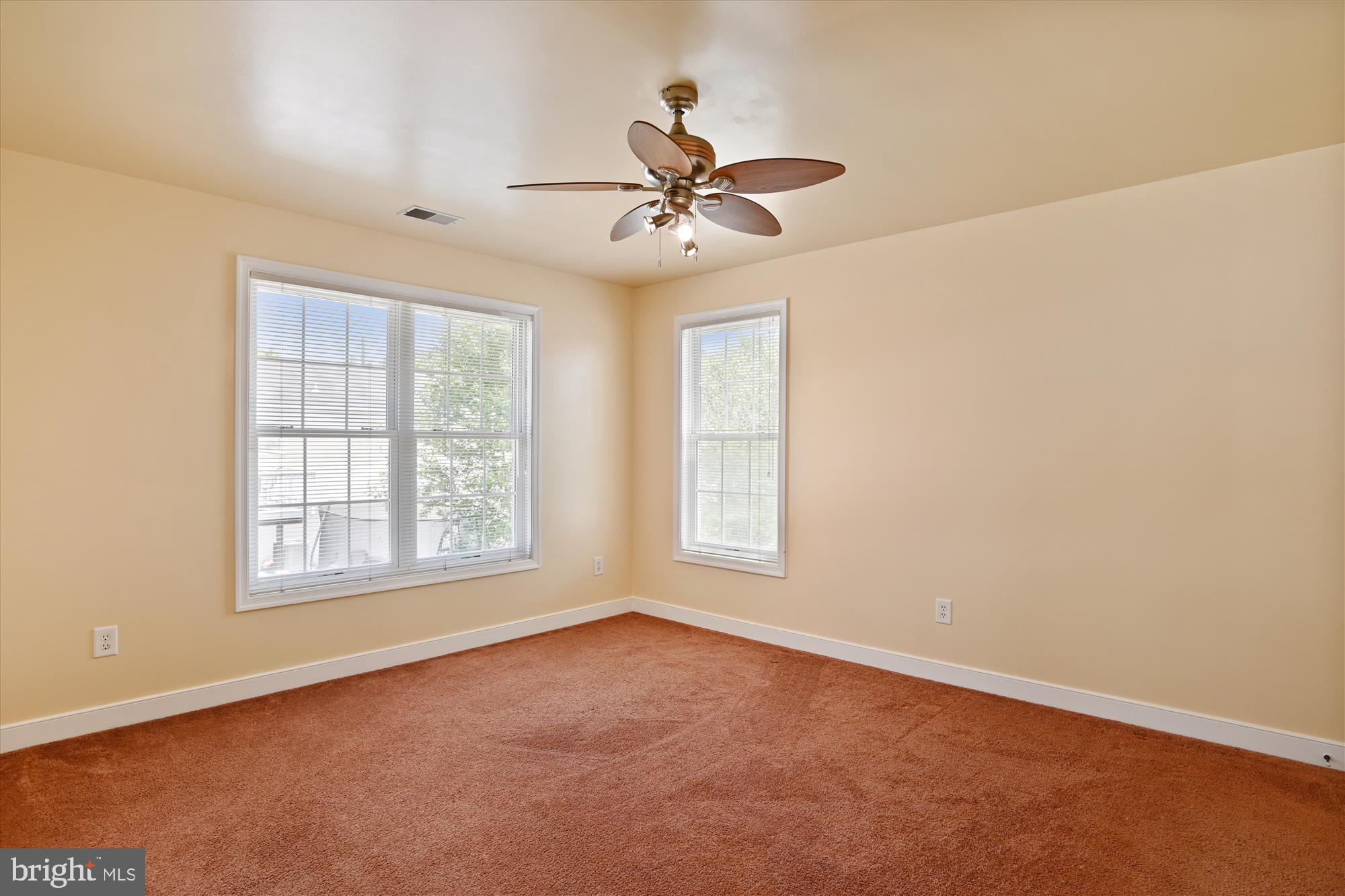 SABRINA PARK - Residential