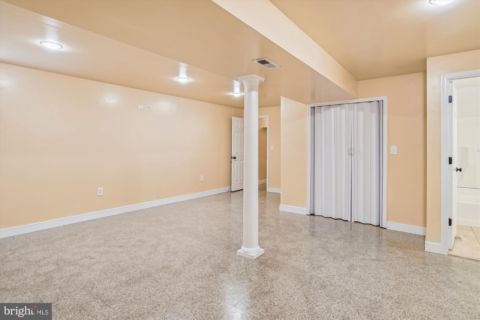 SABRINA PARK - Residential