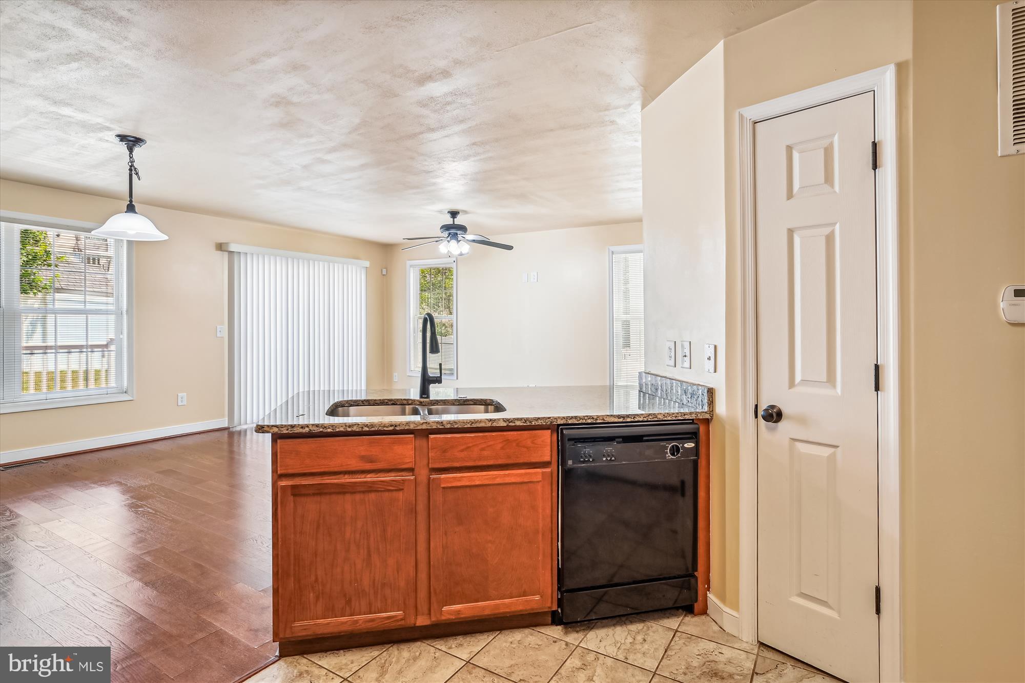 SABRINA PARK - Residential