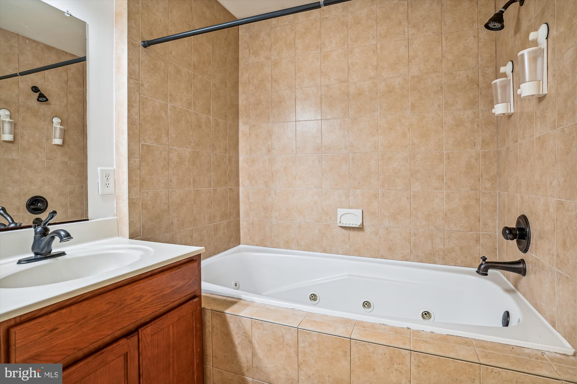 SABRINA PARK - Residential