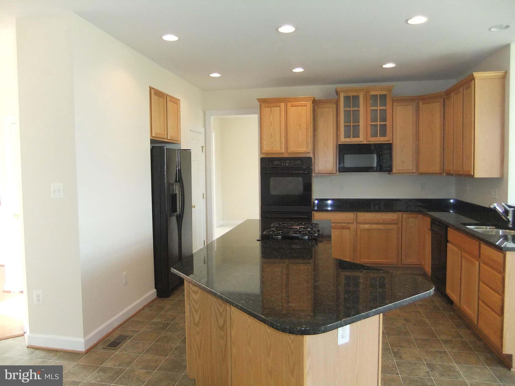 HAMPTONS OF BRIGHTWOOD - Residential Lease