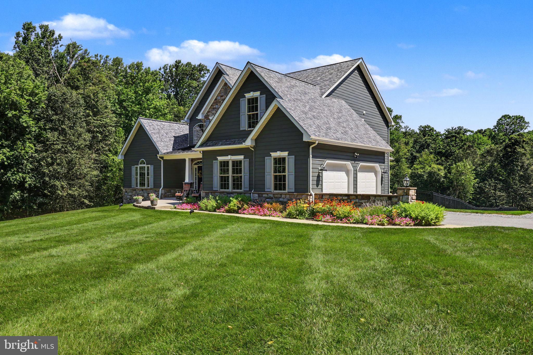 458 N SANDY HILL ROAD