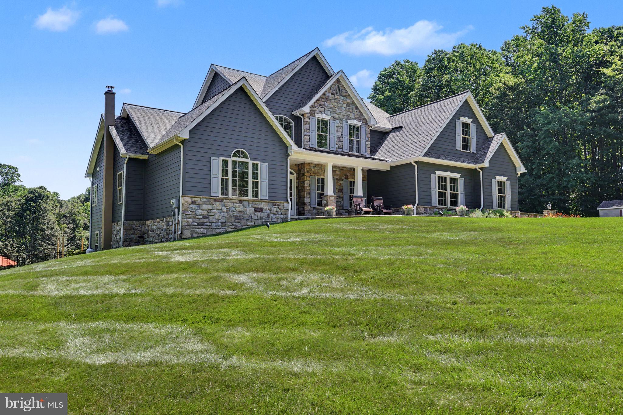 458 N SANDY HILL ROAD