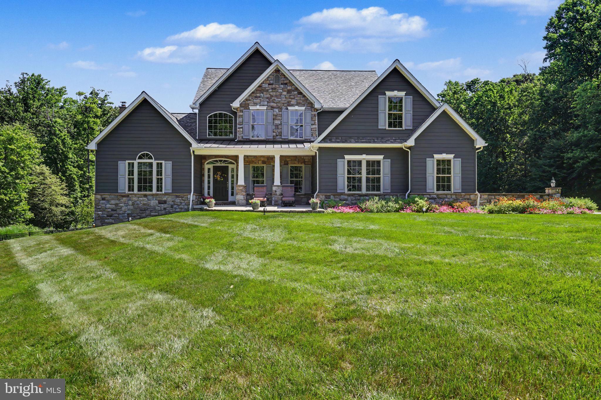 458 N SANDY HILL ROAD