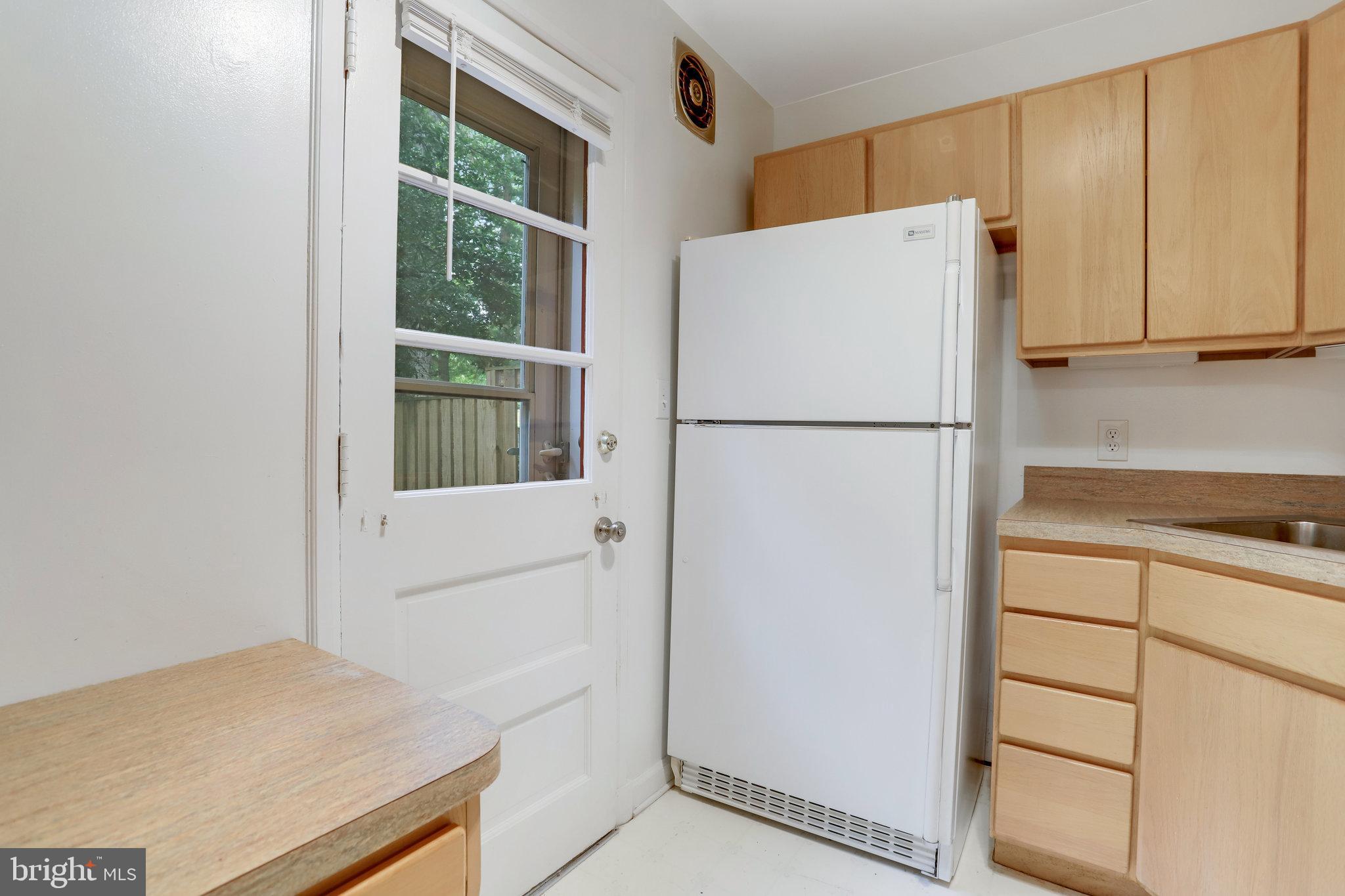 FAIRLINGTON MEADOWS - Residential Lease