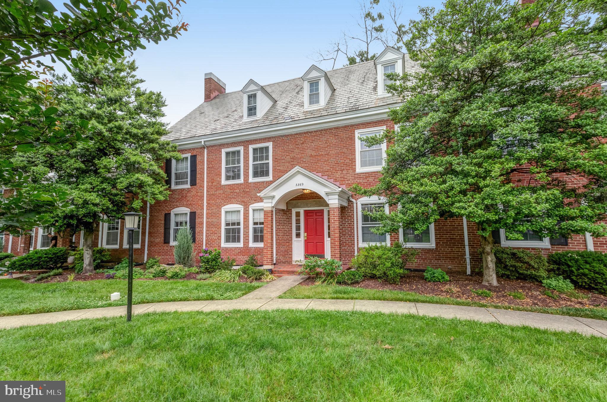 FAIRLINGTON MEADOWS - Residential Lease