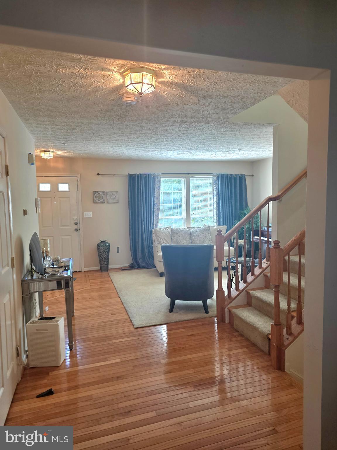 RUSSETT - Residential