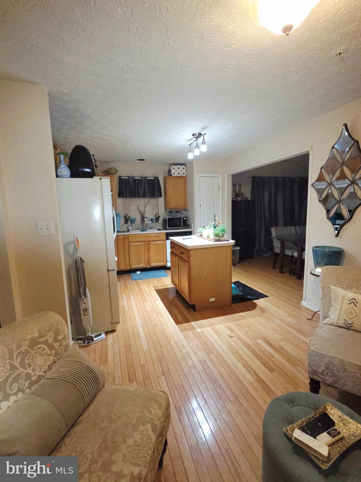 RUSSETT - Residential