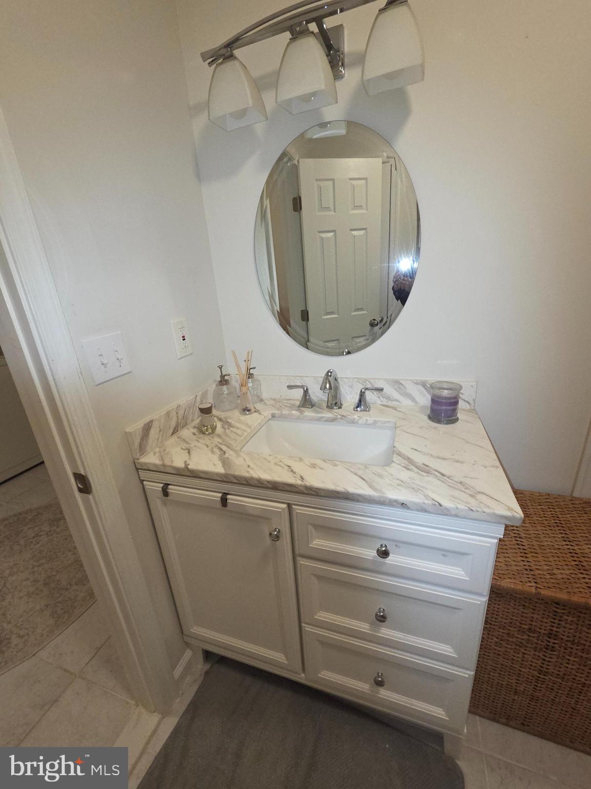 RUSSETT - Residential