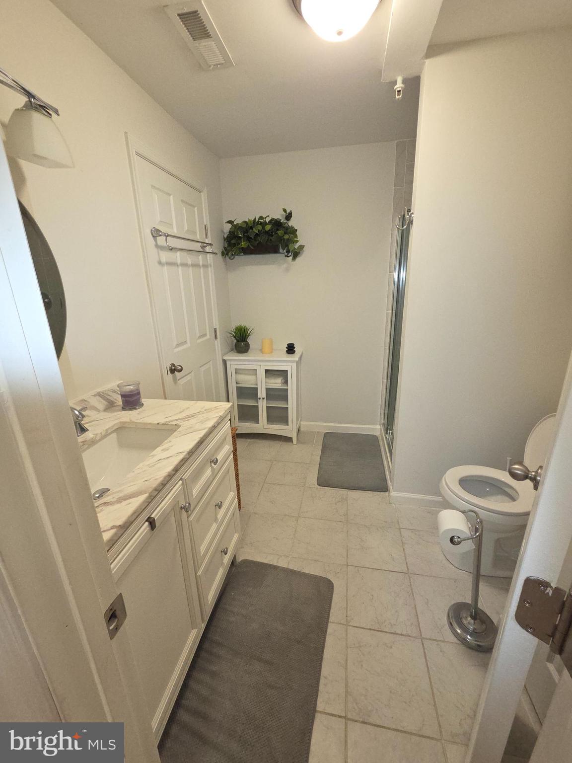 RUSSETT - Residential