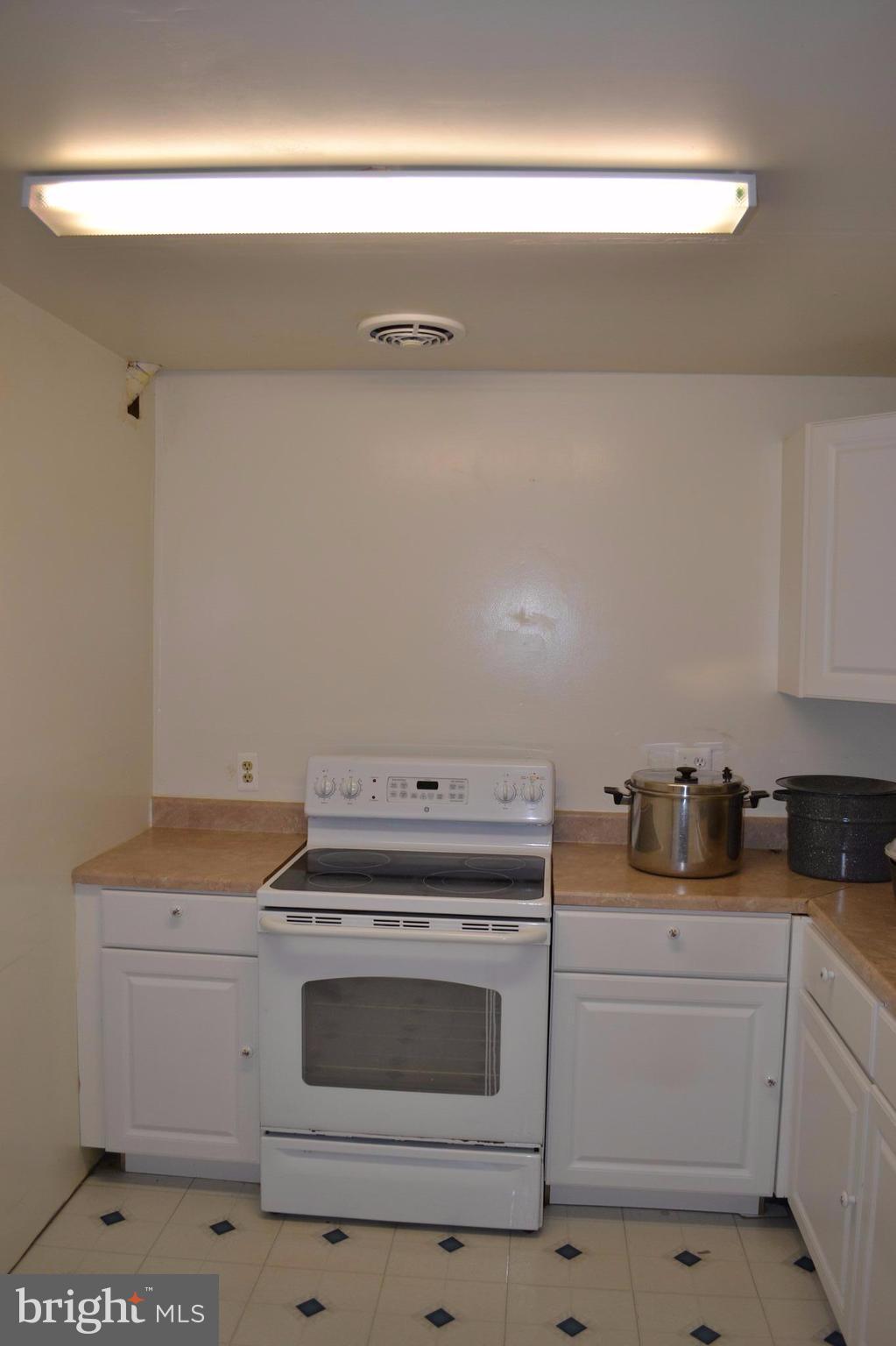 ARBOR GLEN - Residential