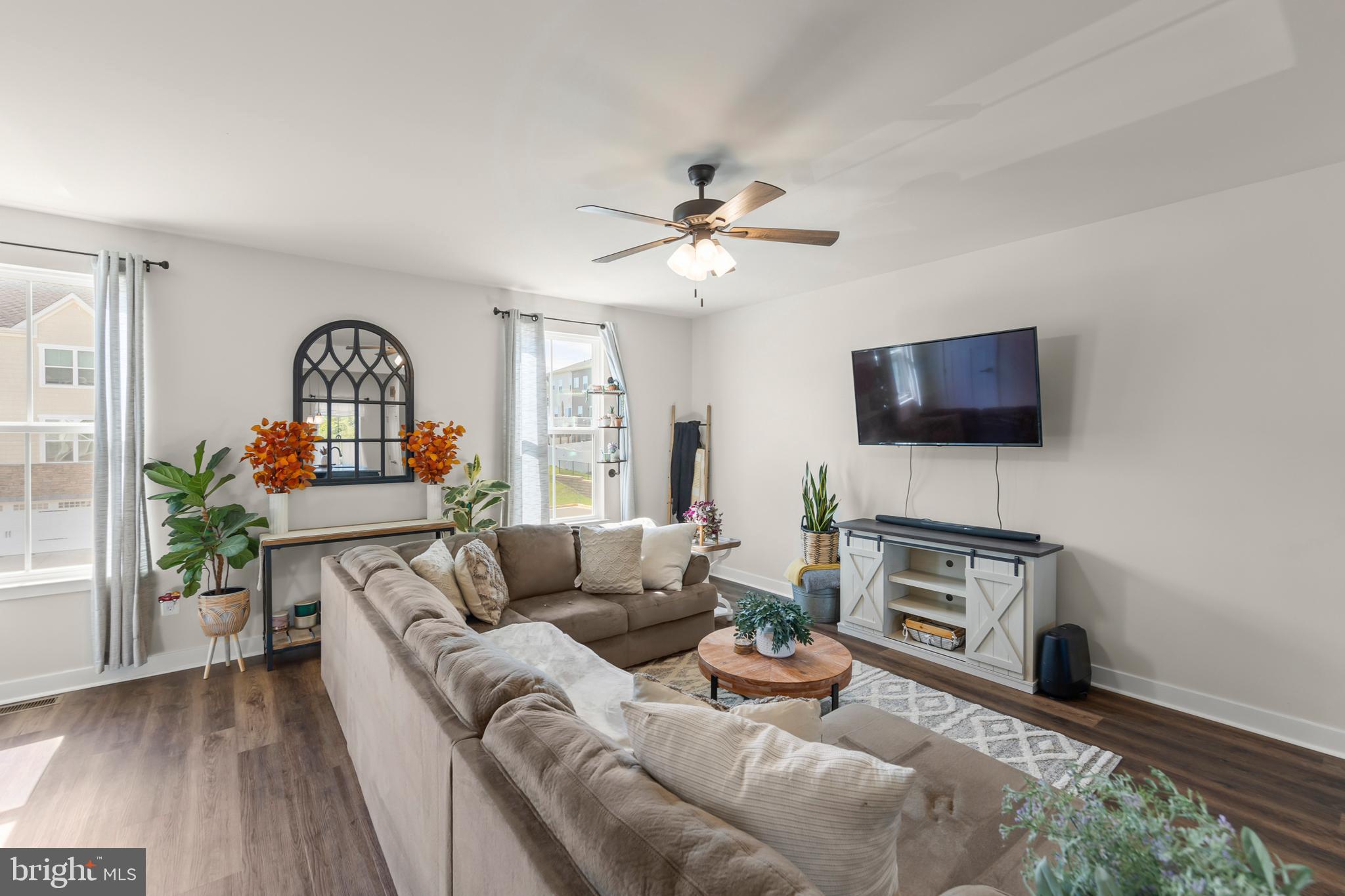 LAKE FREDERICK - Residential