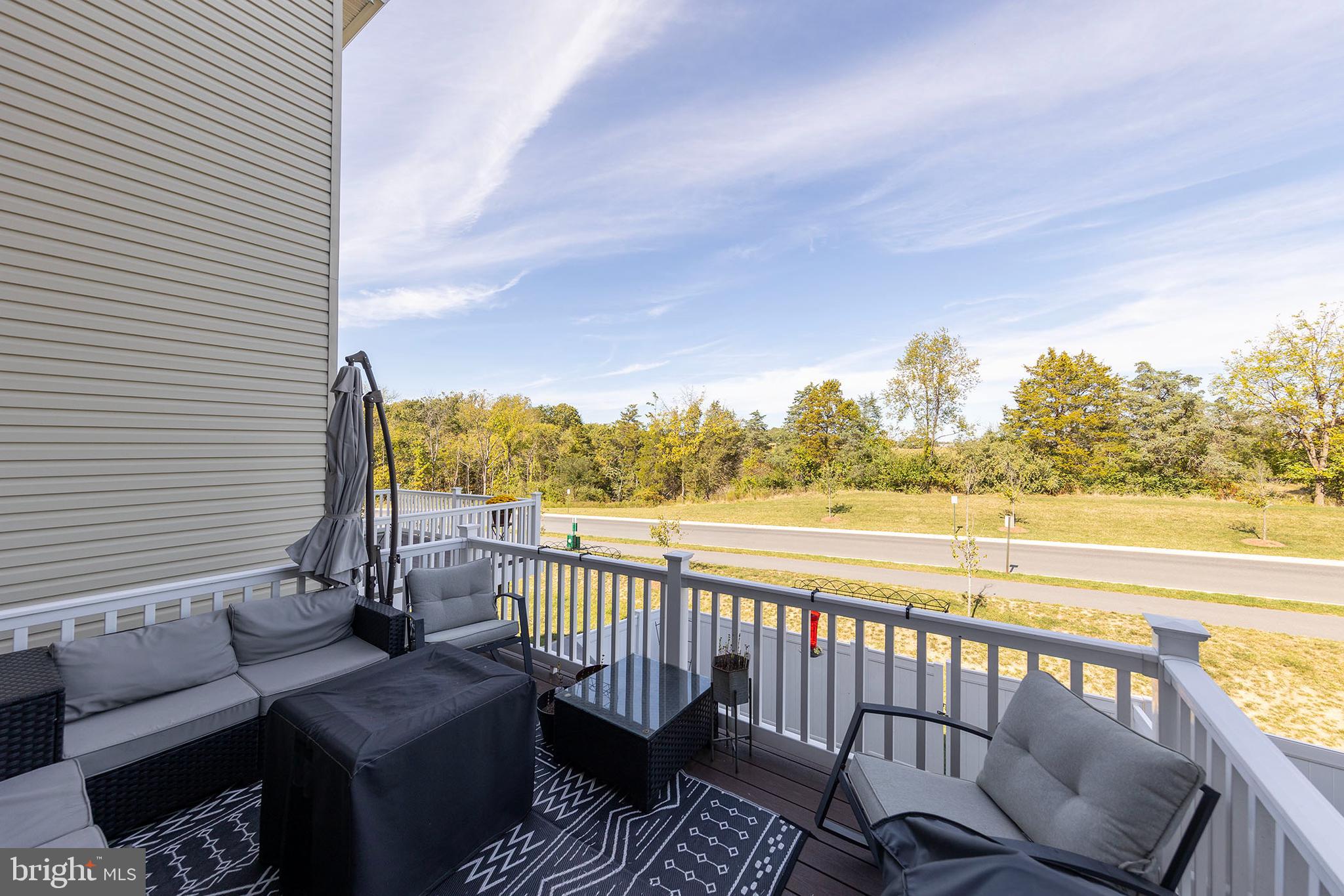 LAKE FREDERICK - Residential