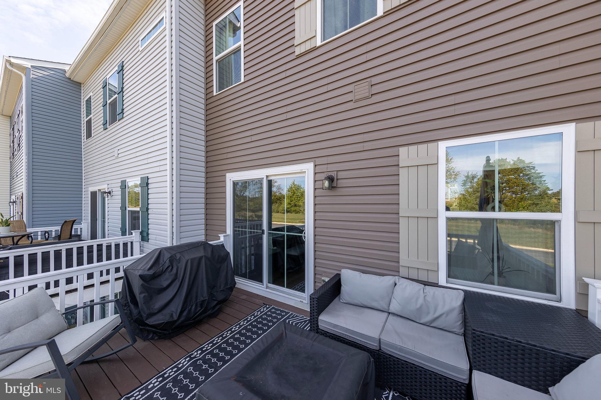 LAKE FREDERICK - Residential