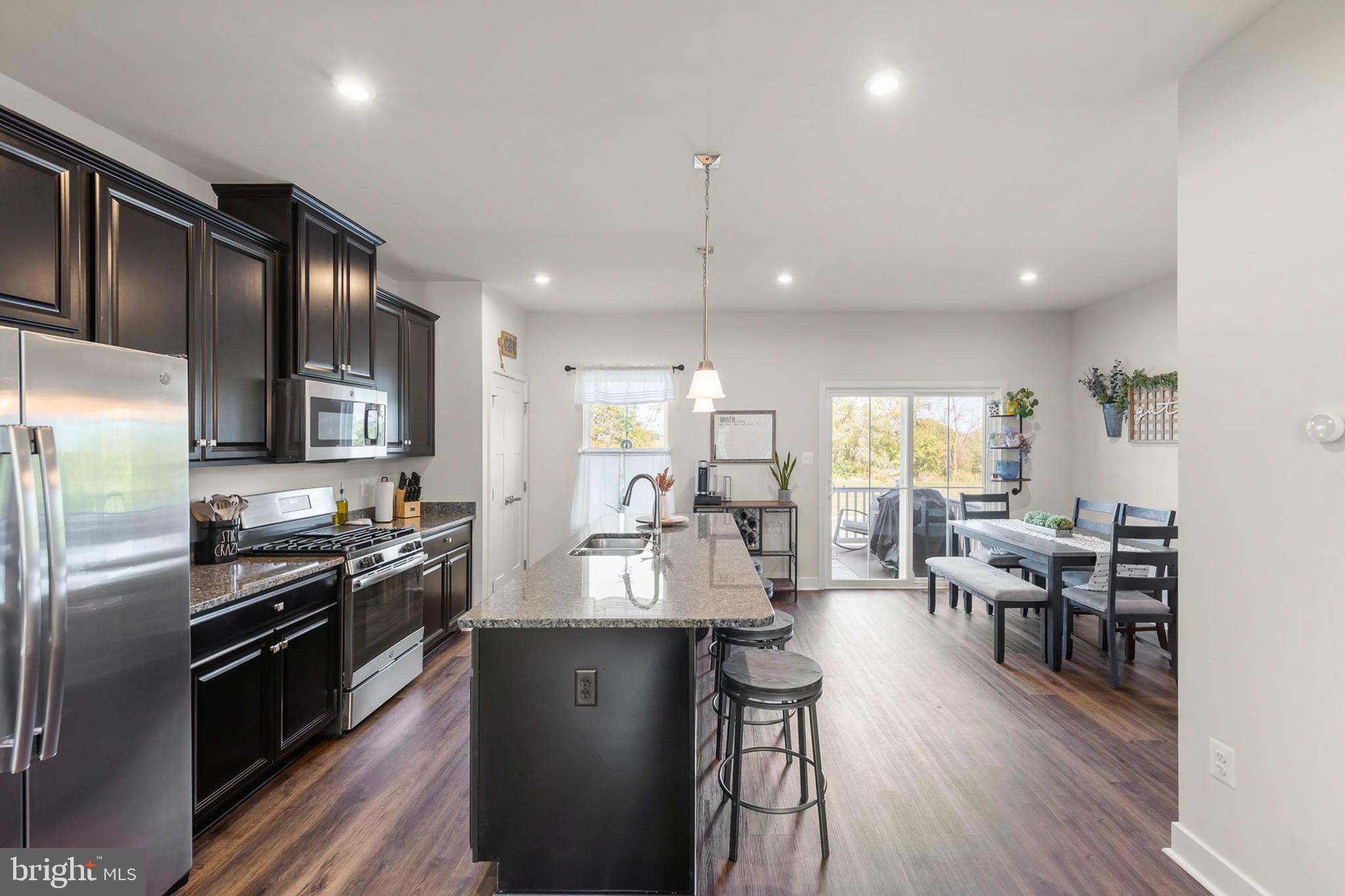 LAKE FREDERICK - Residential