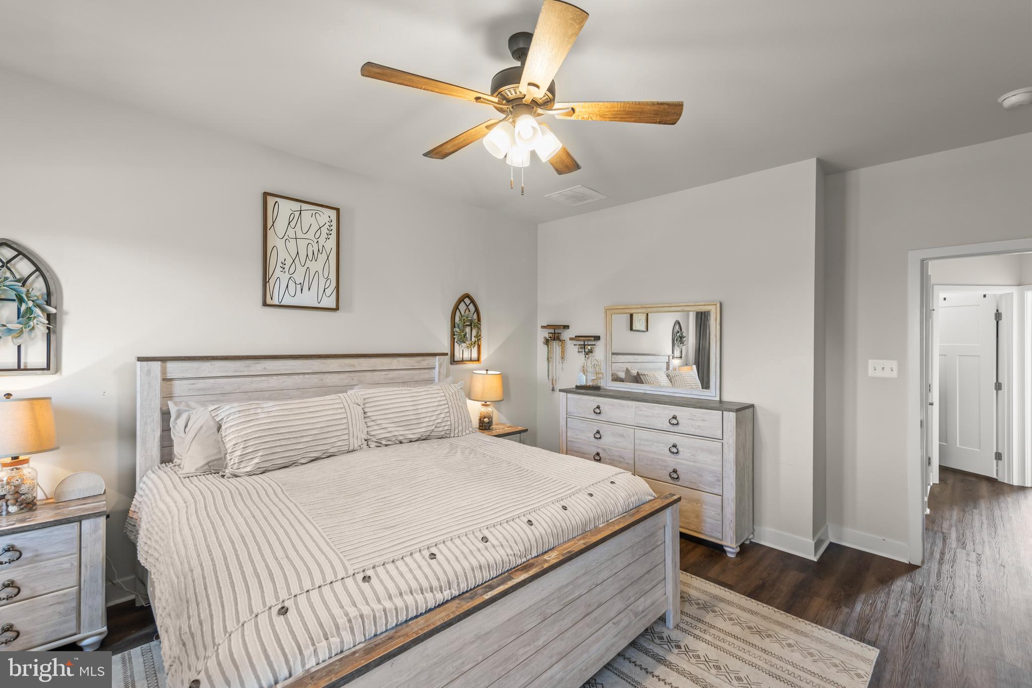 LAKE FREDERICK - Residential